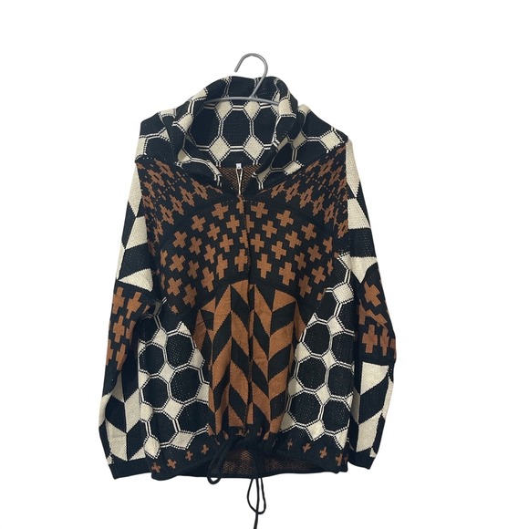 Sweaters - Geometric Aztec Casual Knit Cardigan Brown Black White Snap Front Size Small